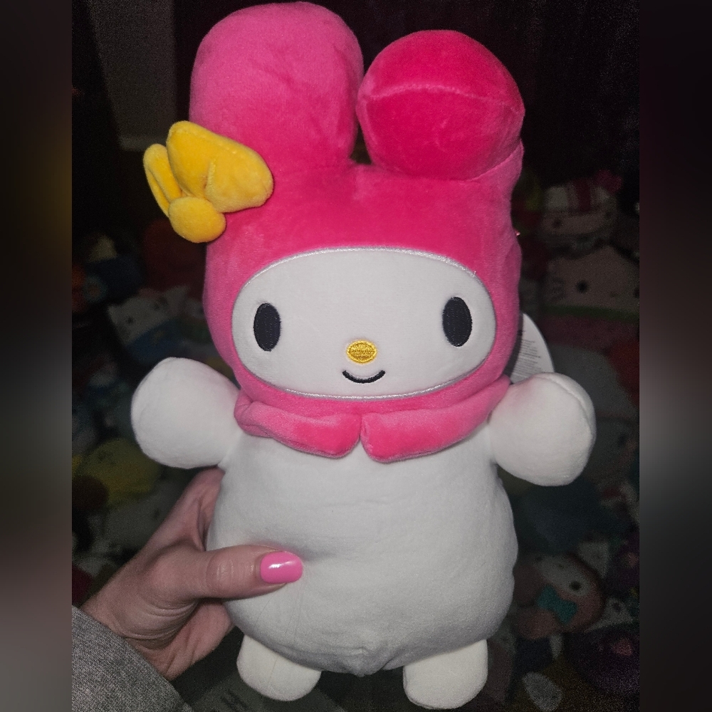 NWT Squishmallows My Melody from Hello Kitty & Friends Hugmee Sanrio 10”